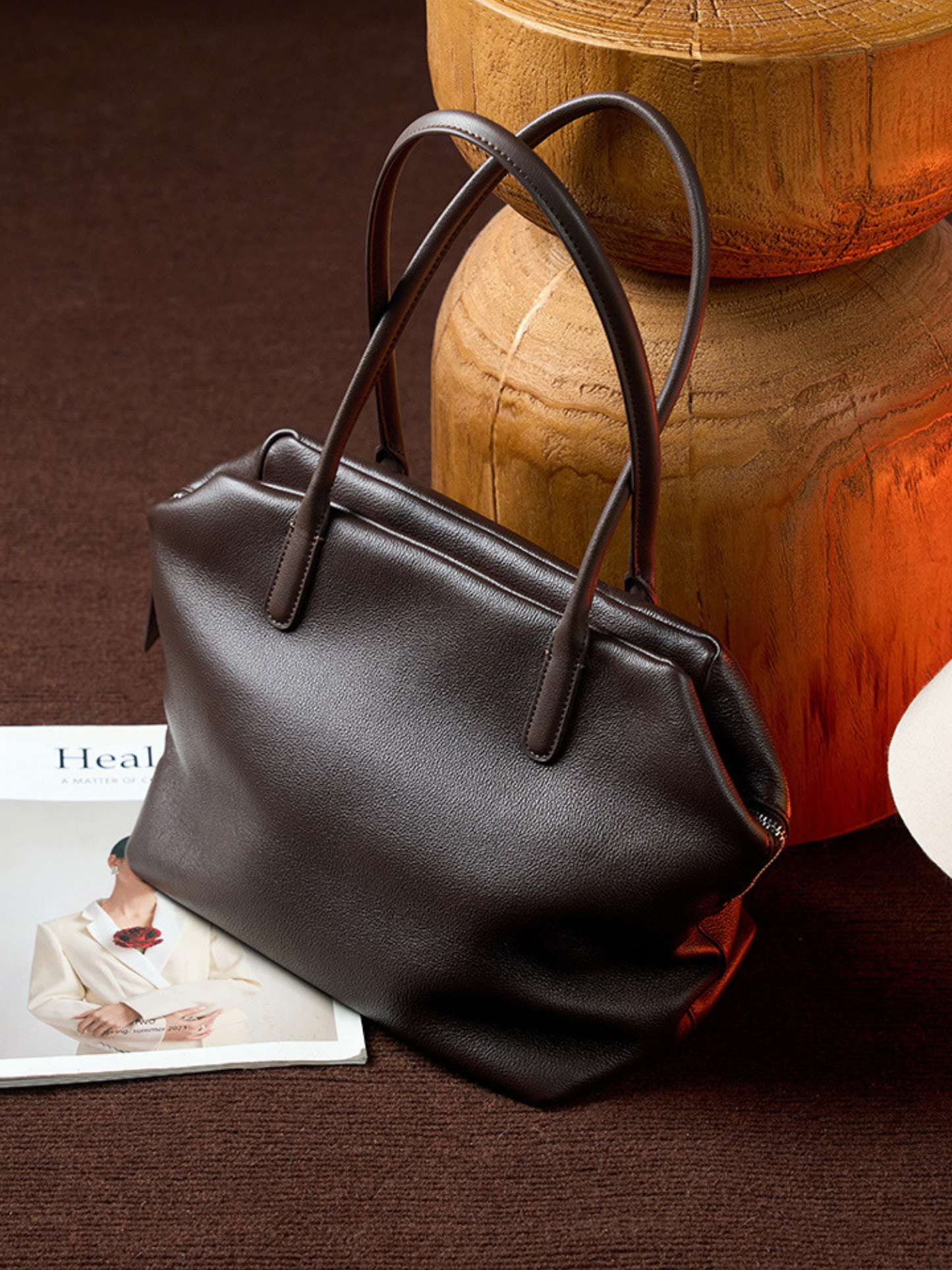 Minimalist Soft‑Grain Leather Tote Bag