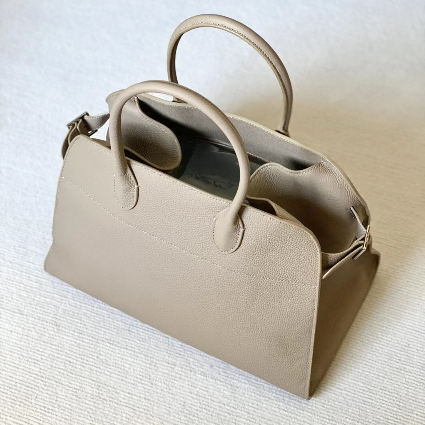 The "Row-Margaux-inspired" Luxurious Leather Tote Bag - Trendiesty Worldwide