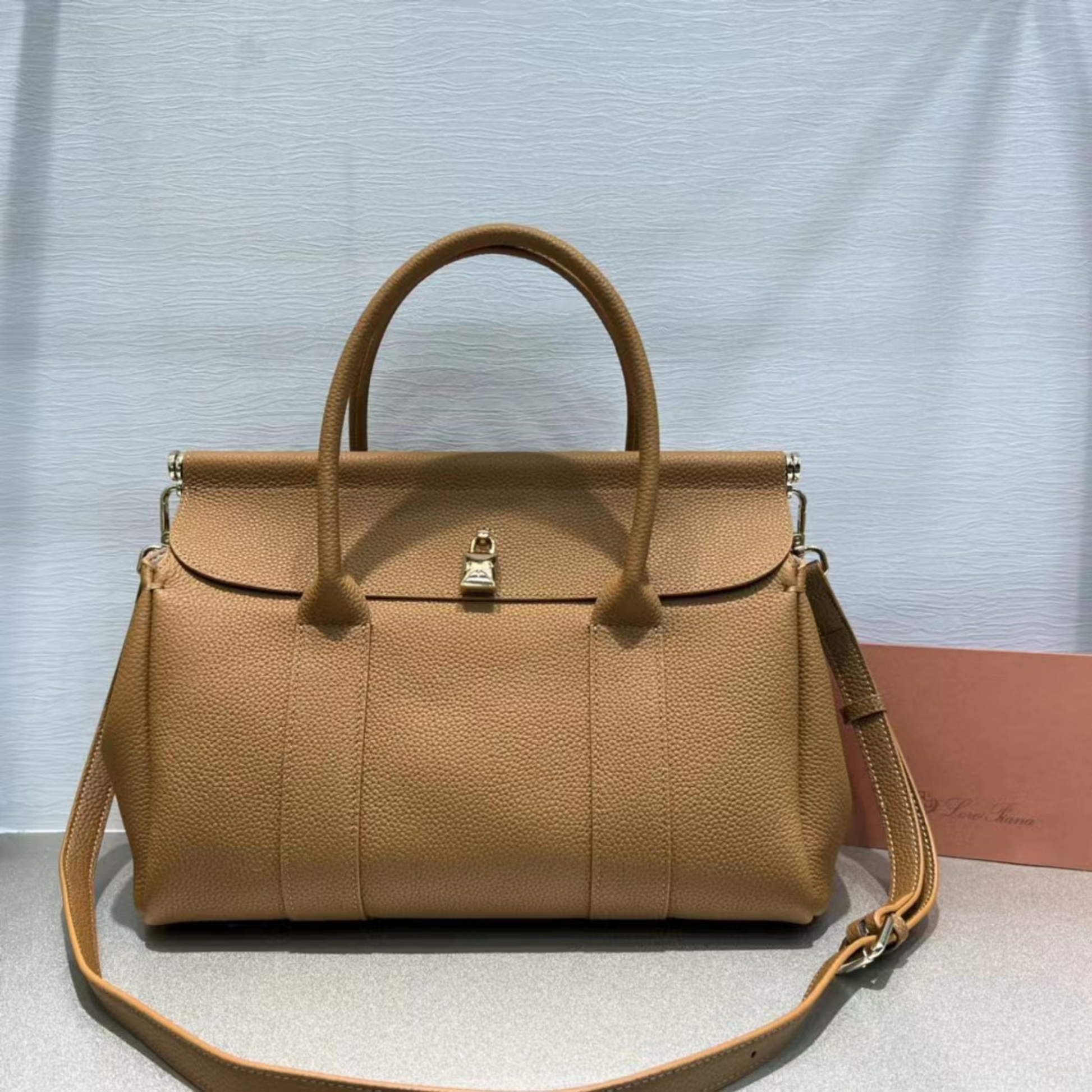 Loro Piana Loom L32 Inspired Leather Bag - Golden brown - Trendiesty Worldwide