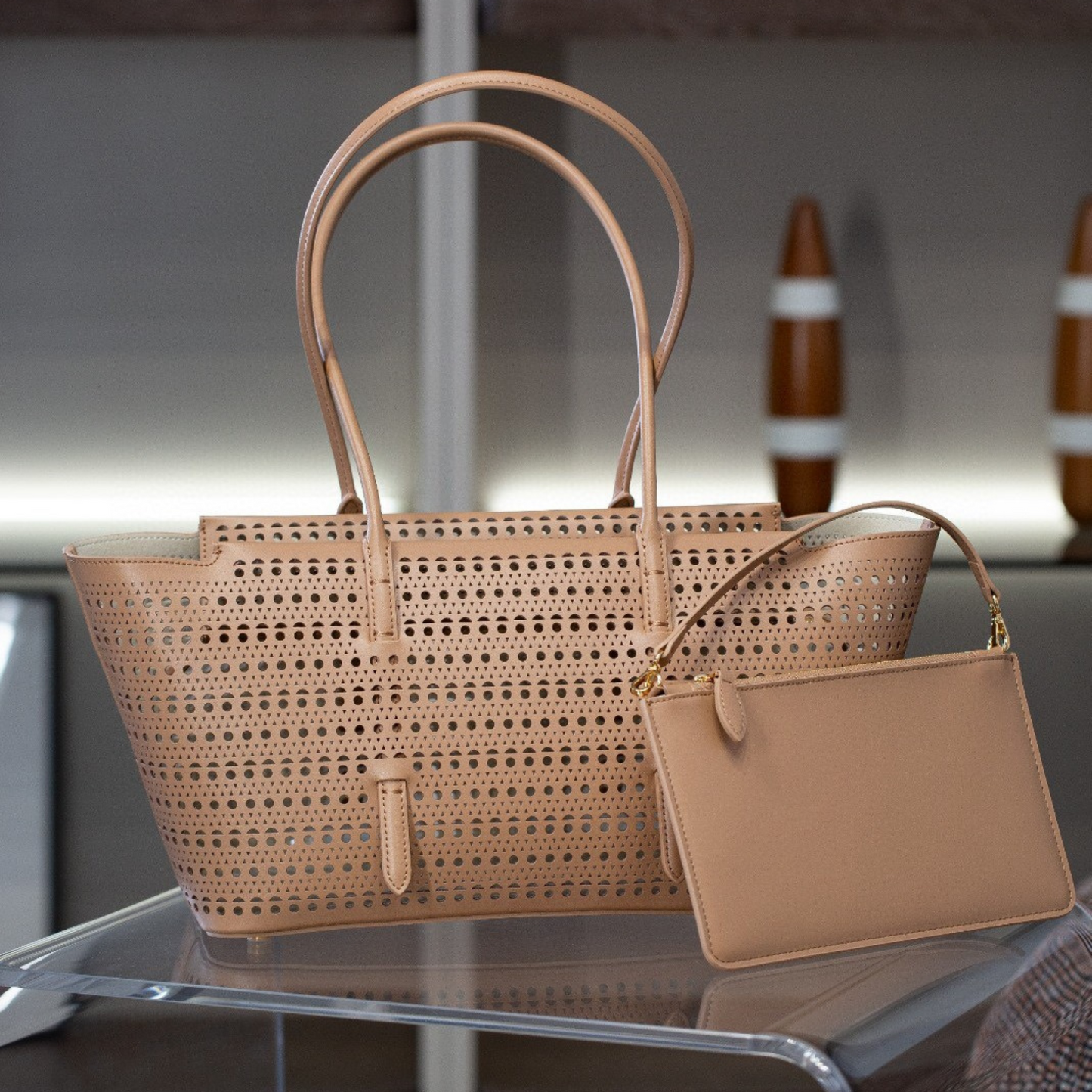 Hollow Out Shoulder Leather Bag