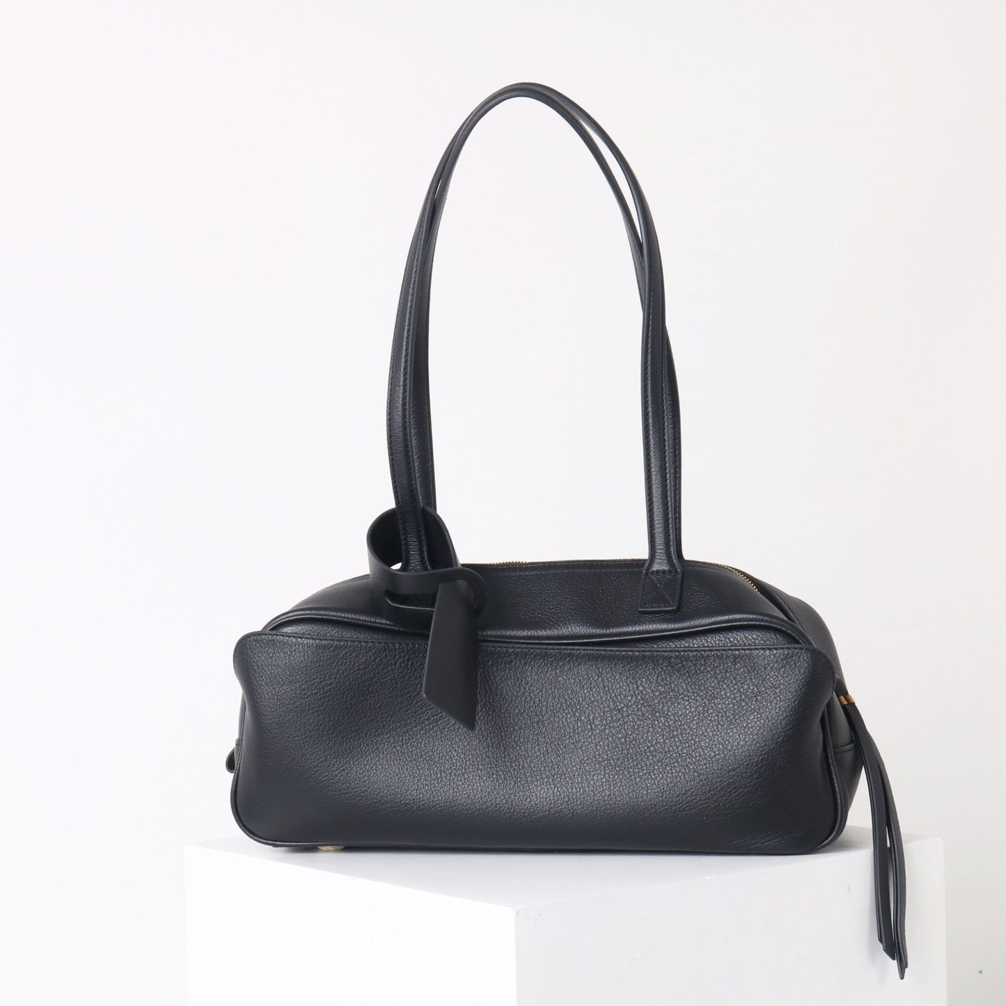 Top-Layer Leather Bowling Shoulder Bag