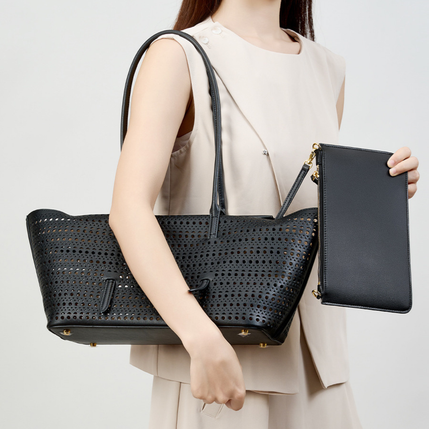 Hollow Out Shoulder Leather Bag