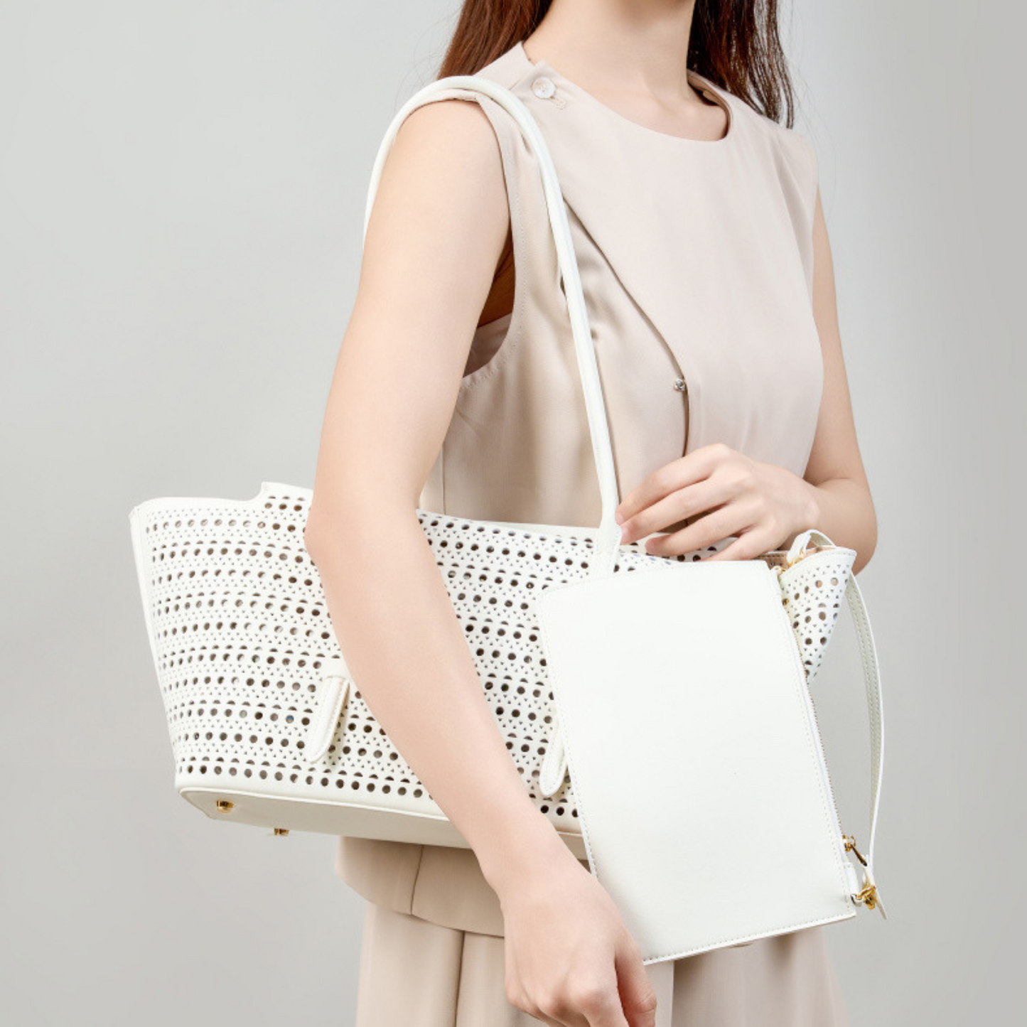 Hollow Out Shoulder Leather Bag