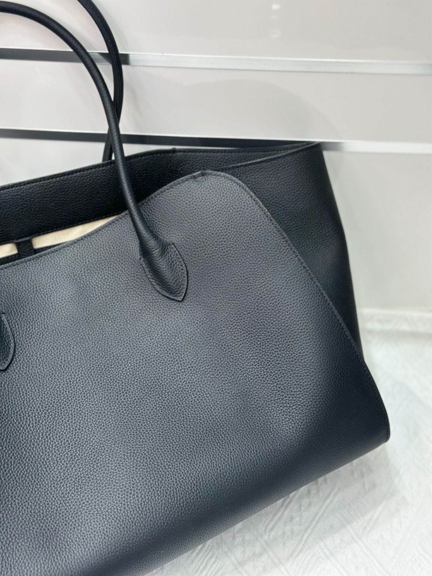 Large Luxurious Leather Tote Bag