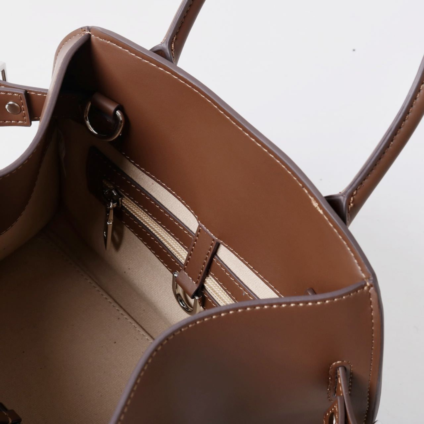 Luxurious Top-Layer Leather Tote Bag