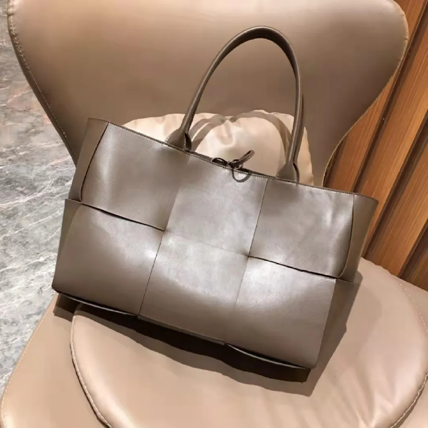 The "Bottega-Veneta-Arco-inspired" Luxurious Woven Large Leather Tote Bag