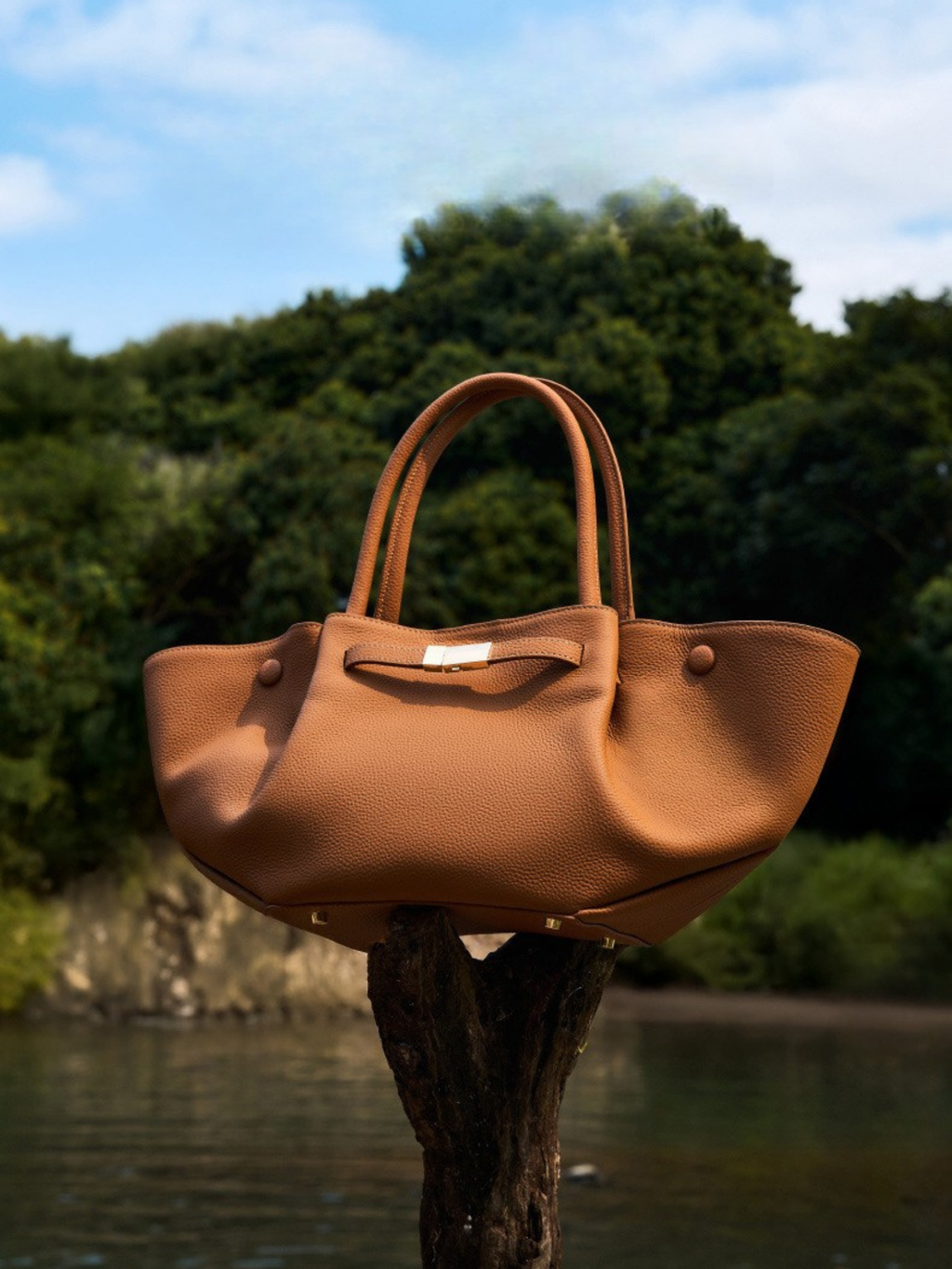 Midi NY Structured Leather Tote Bag