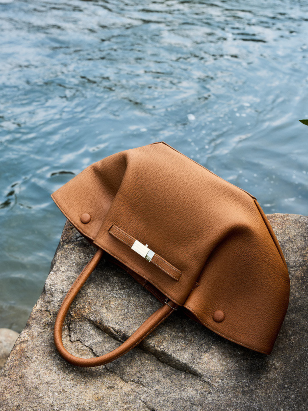 Midi NY Structured Leather Tote Bag