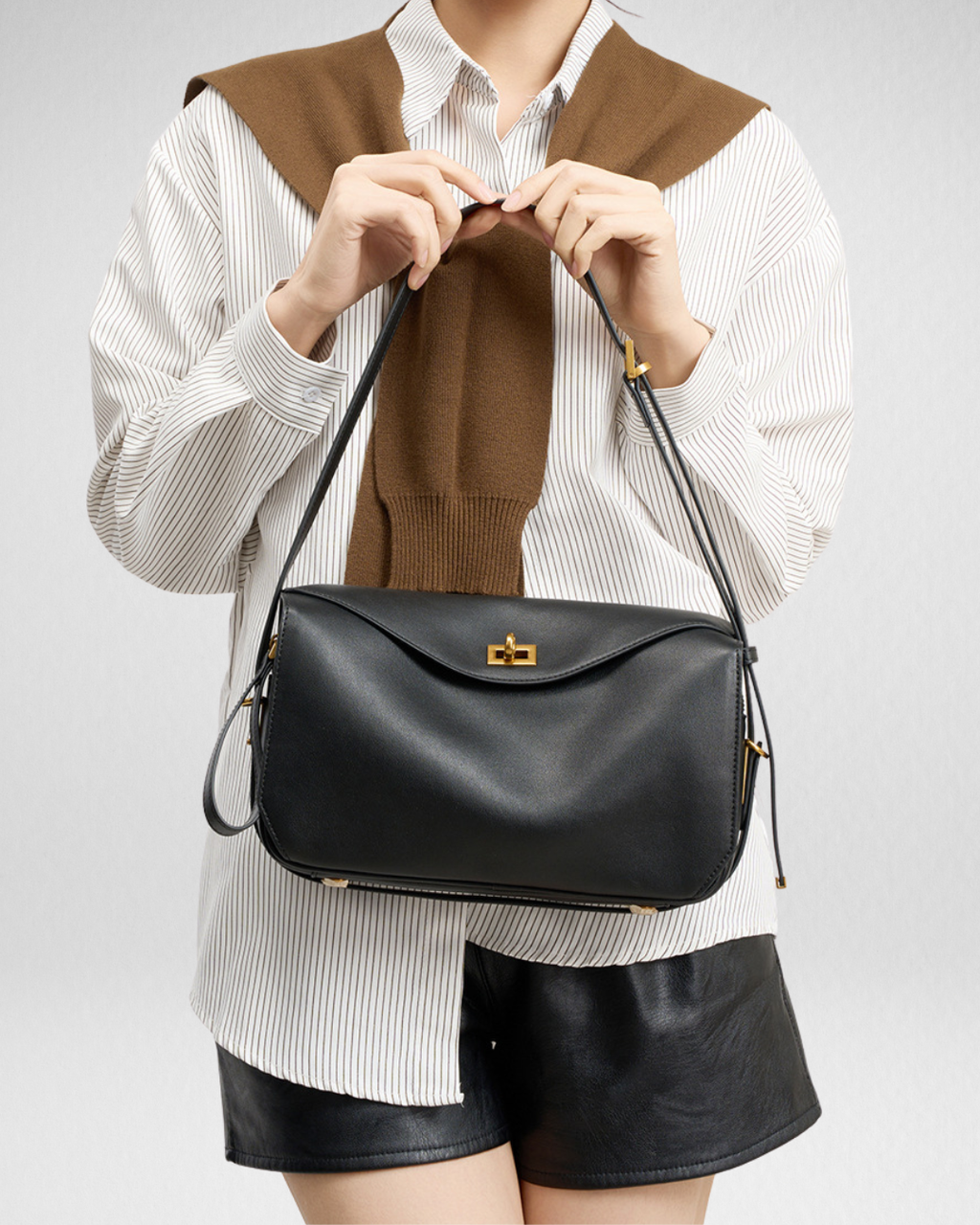 Le 7-Inspired Bowling Leather Shoulder Bag