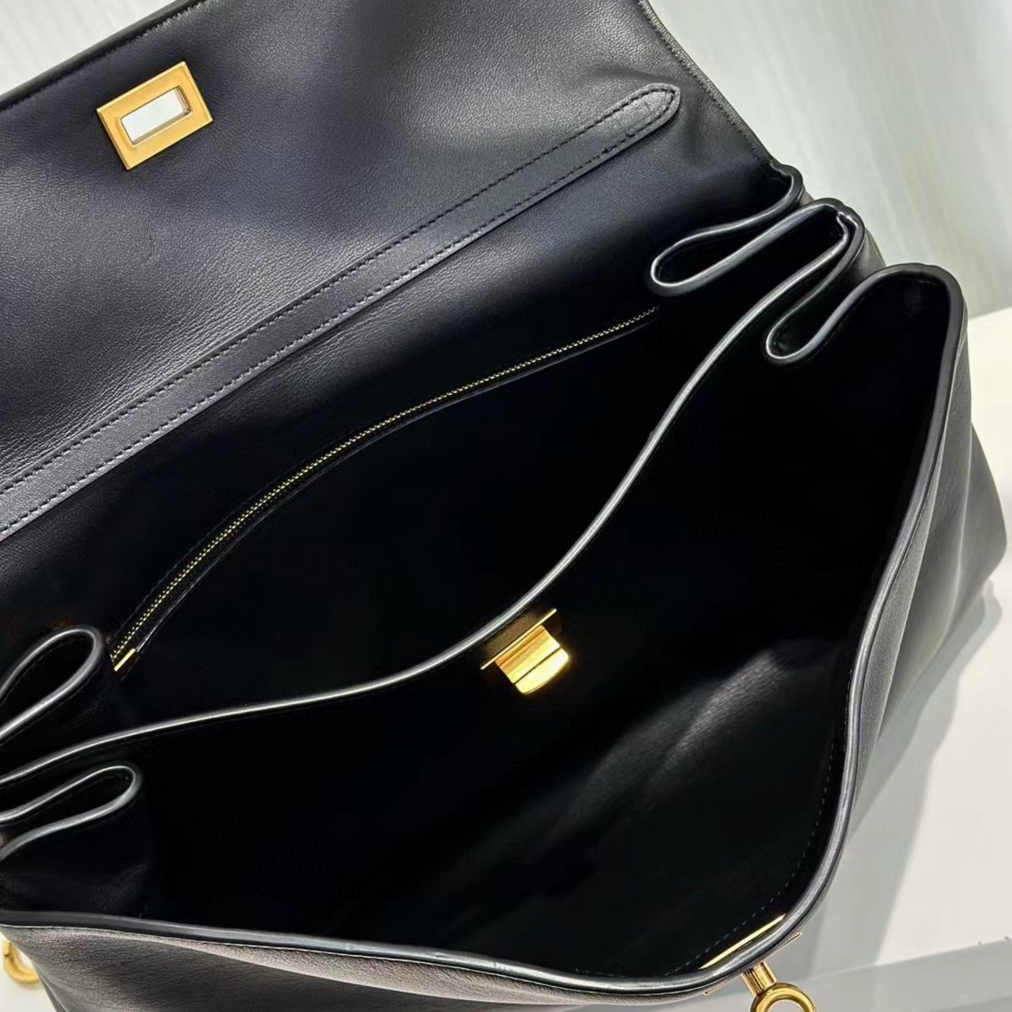 Women's BALENCIAGA-RODEO Inspired Leather Handbag