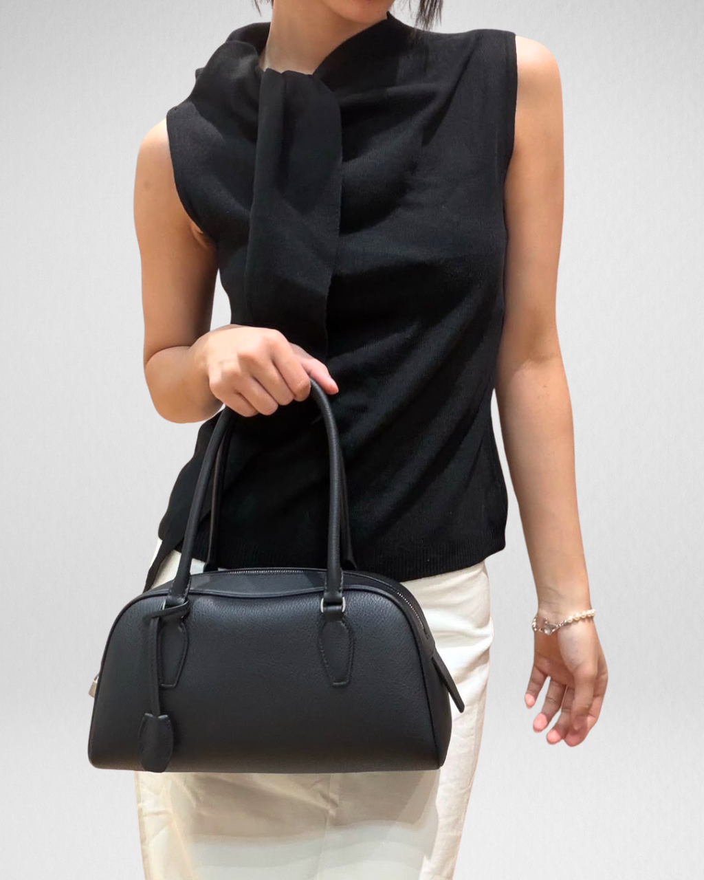 EW India Hobo Leather Shoulder Bag