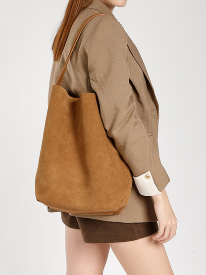 El lujoso bolso tote de cuero "inspirado en Row-Margaux"