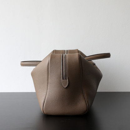 Victoria Style Classic Leather Shoulder Bag