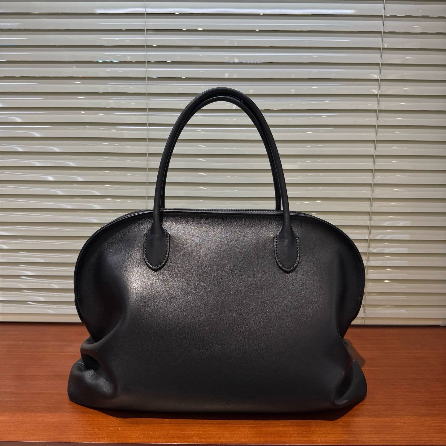 Agnes Bowling Leather Bag