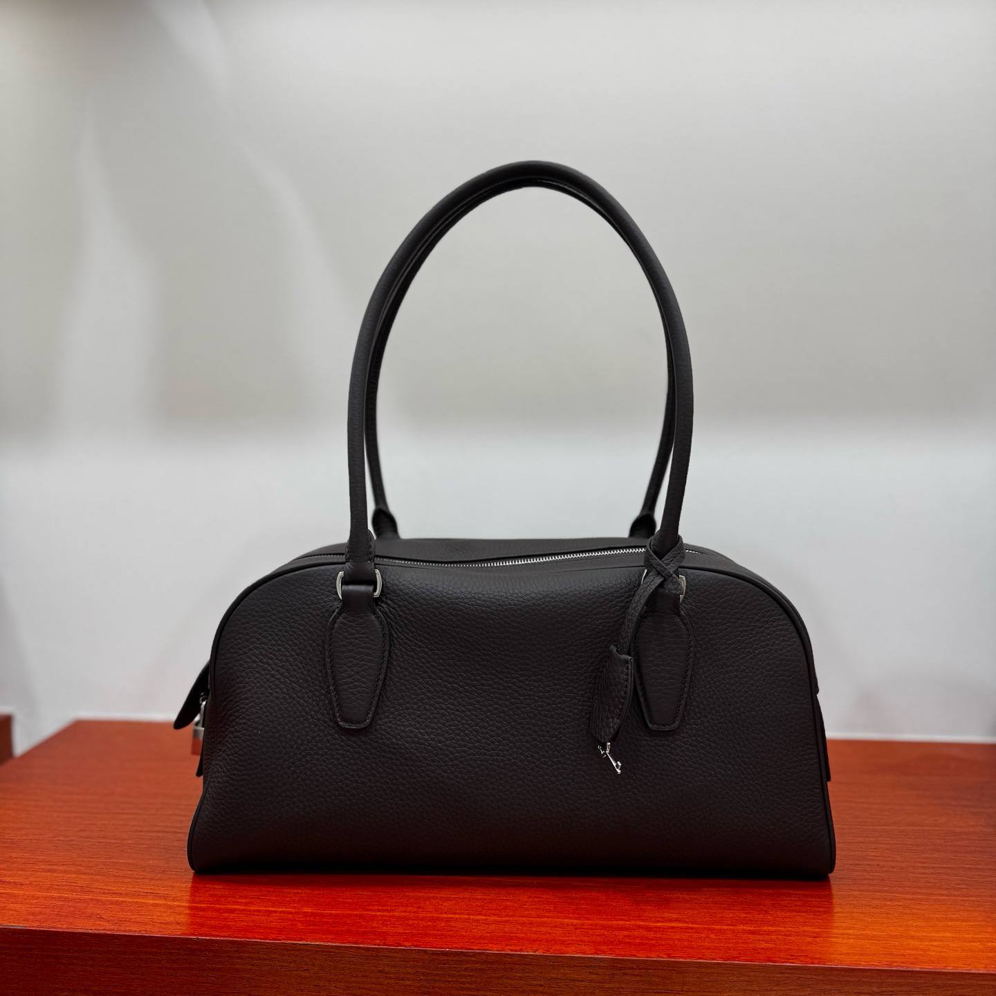 EW India Hobo Leather Shoulder Bag