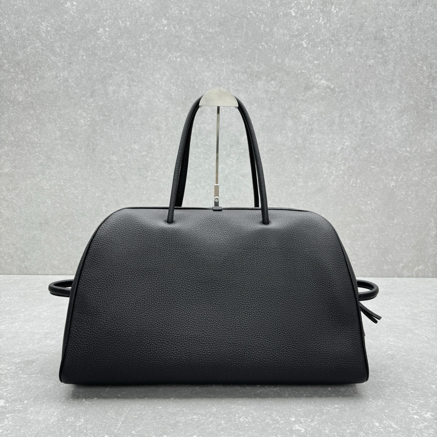Turismo‑Style Leather Shoulder Bag