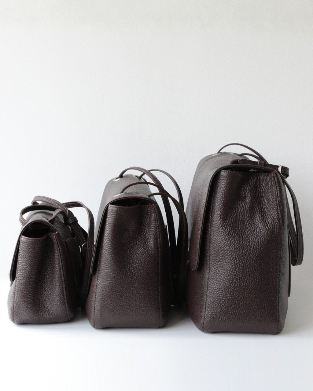 MaxiFlap Leather Shoulder Bag