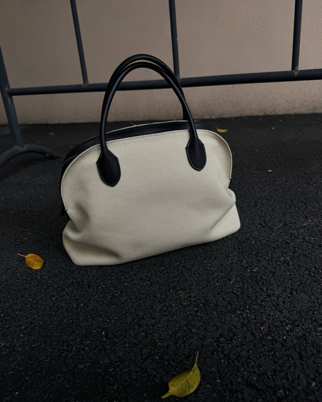 Agnes Bowling Leather Bag