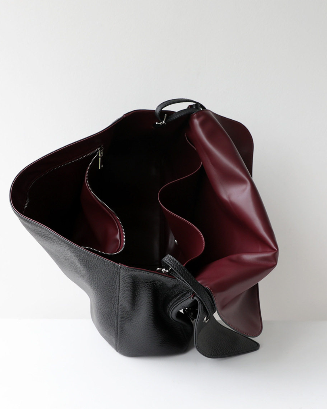 MaxiFlap Leather Shoulder Bag