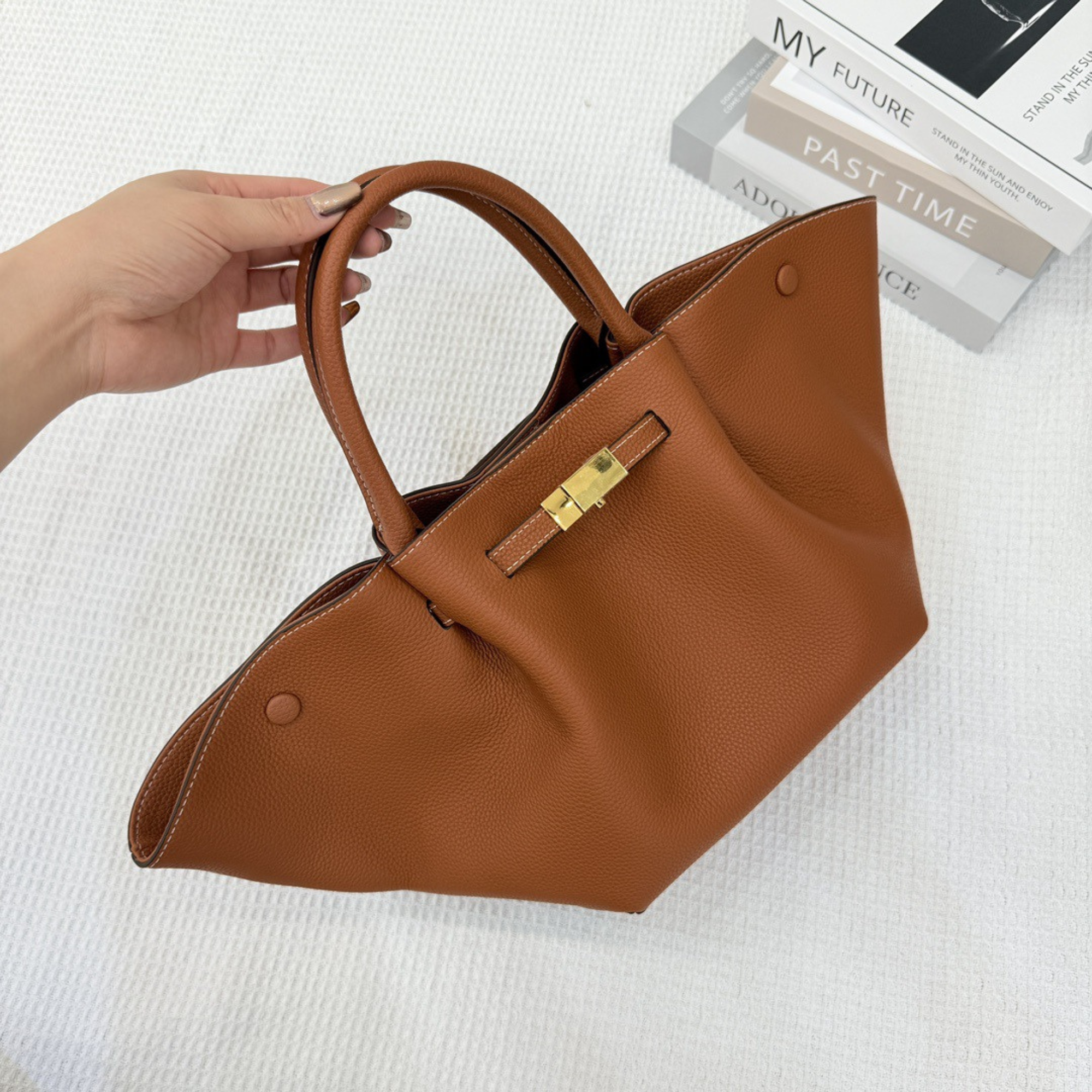 Structured Luxurious Leather Tote Bag