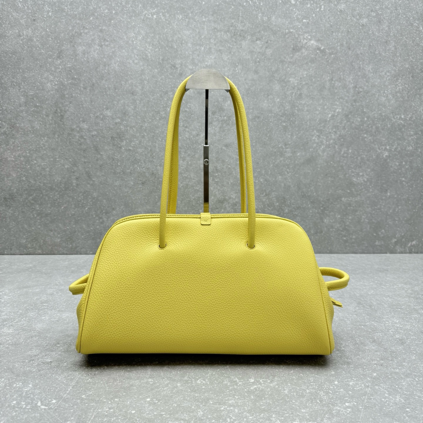 Turismo‑Style Leather Shoulder Bag