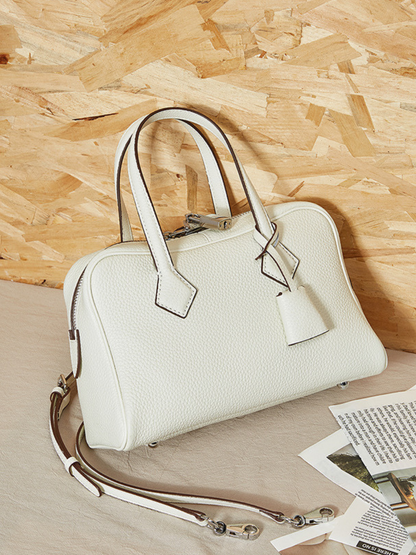 Victoria Style Classic Leather Shoulder Bag