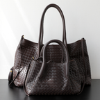 El lujoso bolso tote de cuero "inspirado en Row-Margaux"