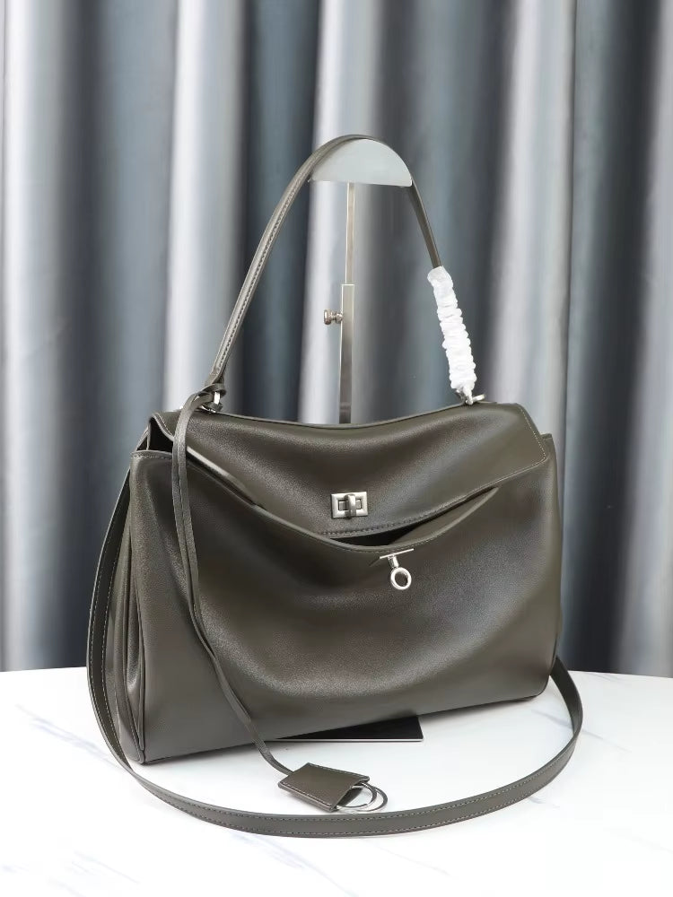 Minimalist Luxurious Soft Leather Handbag