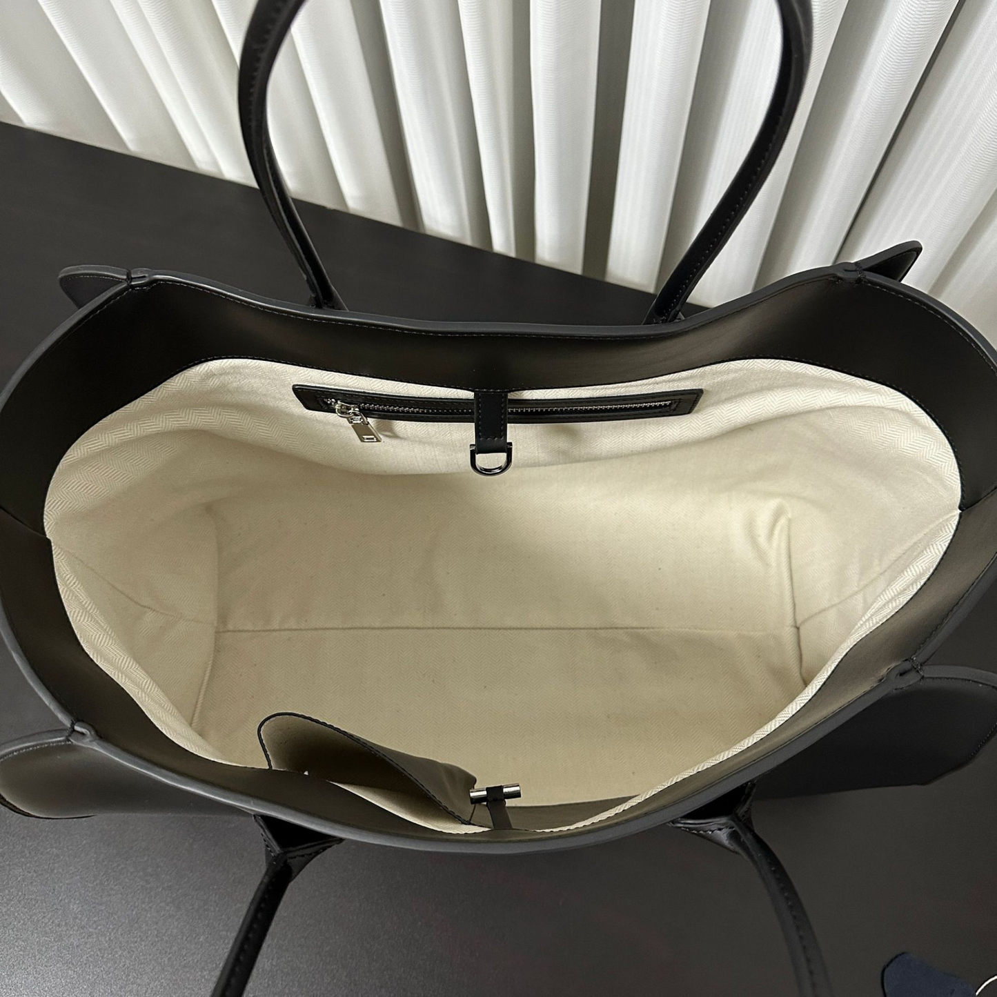Large Luxurious Leather Tote Bag