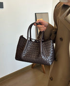 El lujoso bolso tote de cuero "inspirado en Row-Margaux"