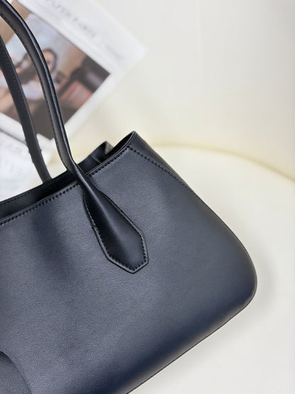 Alger Geometric Inspired Leather Shoulder Bag