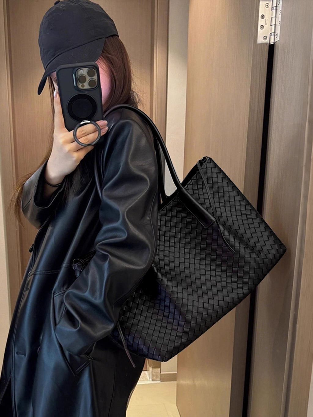 El lujoso bolso tote de cuero "inspirado en Row-Margaux"