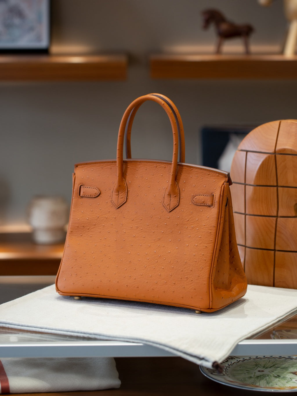 First-Layer Cowhide Ostrich-Pattern Structured Top Handle Luxury Leather Bag