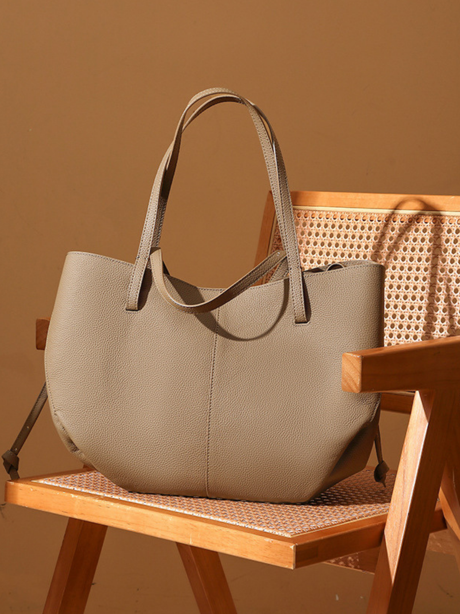 Luxurious Textured Leather Shoulder Bag