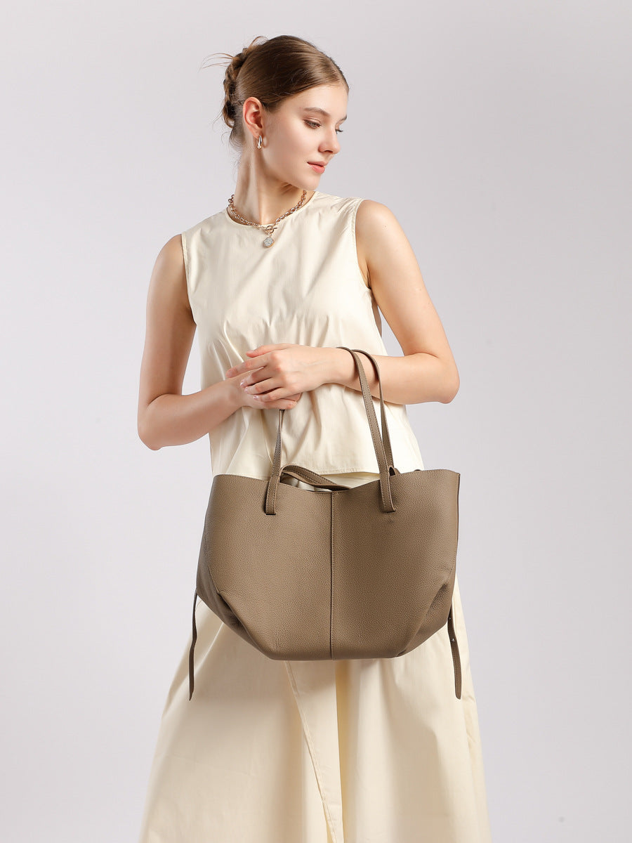 Luxurious Textured Leather Shoulder Bag