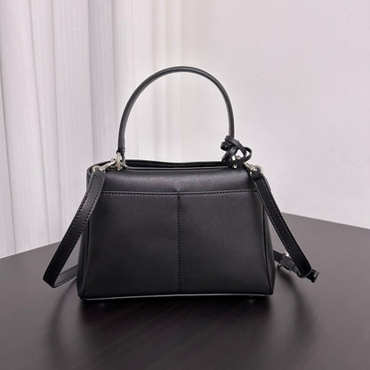 Minimalist Luxurious Soft Leather Handbag