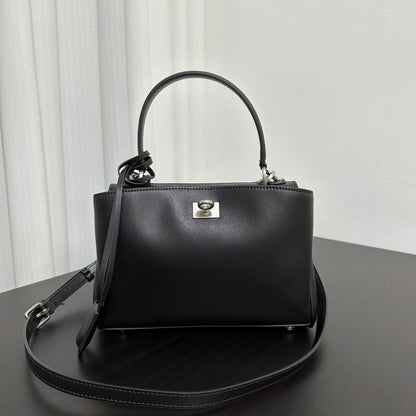 Minimalist Luxurious Soft Leather Handbag