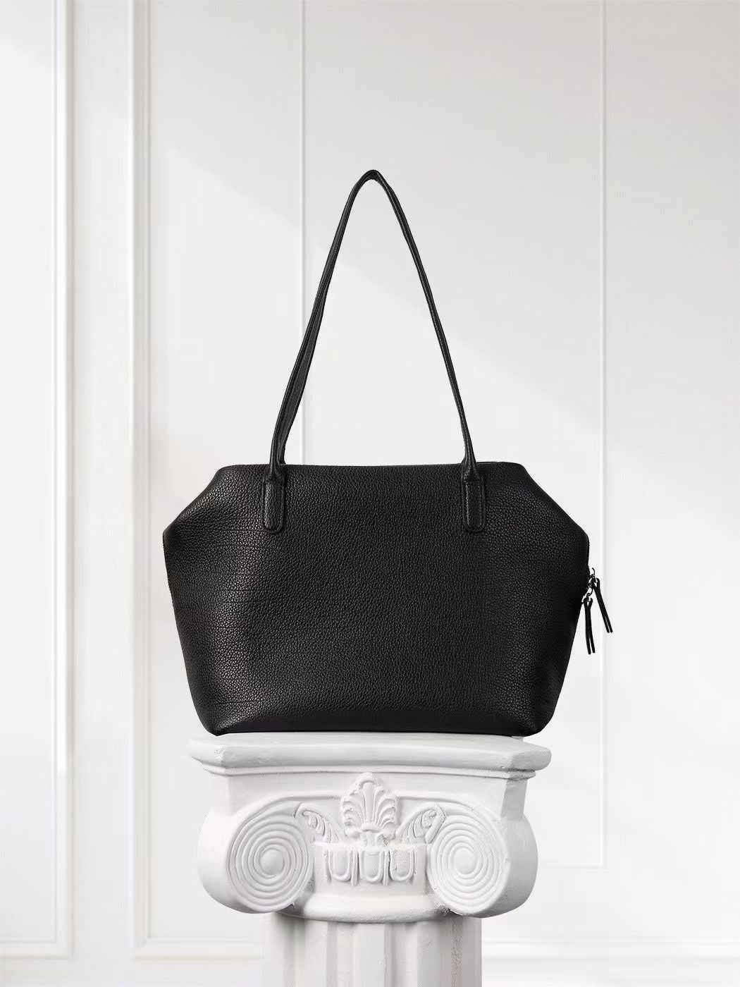 Henri Minimalist Leather Tote Bag