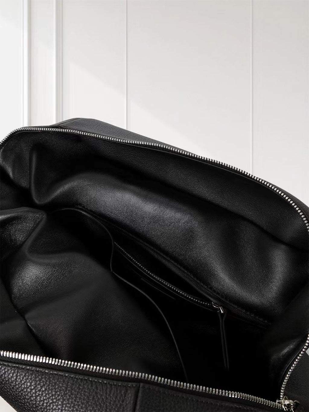 Henri Minimalist Leather Tote Bag