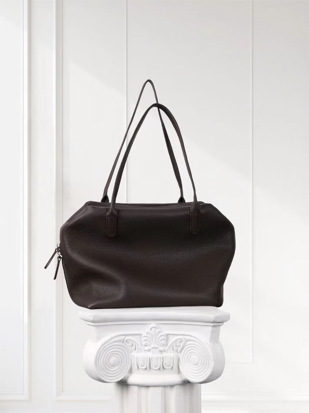 Henri Minimalist Leather Tote Bag
