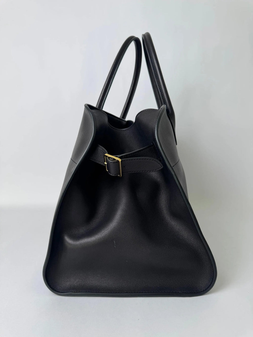 Luxurious Top-Layer Leather Tote Bag
