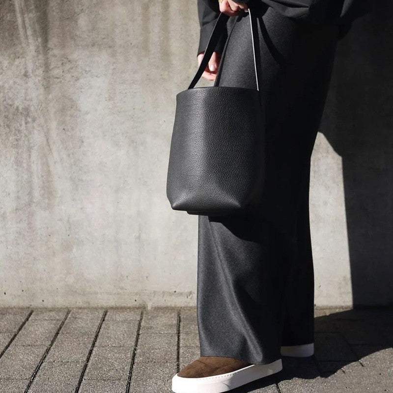 El lujoso bolso tote de cuero "inspirado en Row-Margaux"