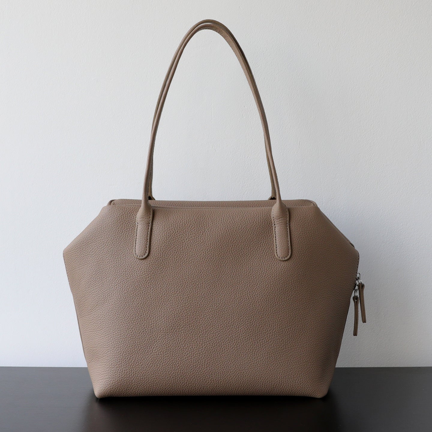 Minimalist Henri Inspired Soft‑Grain Leather Tote Bag