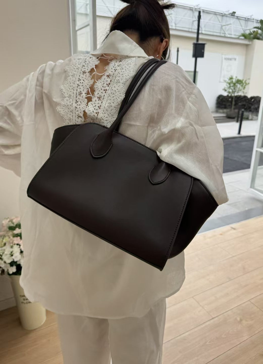 Large Luxurious Leather Tote Bag