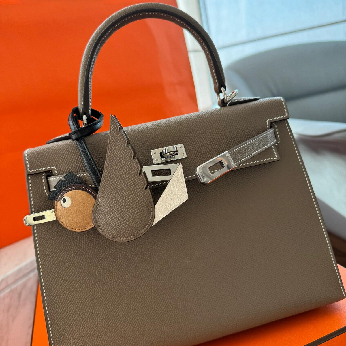 Trendiesty Leather Bird Charm