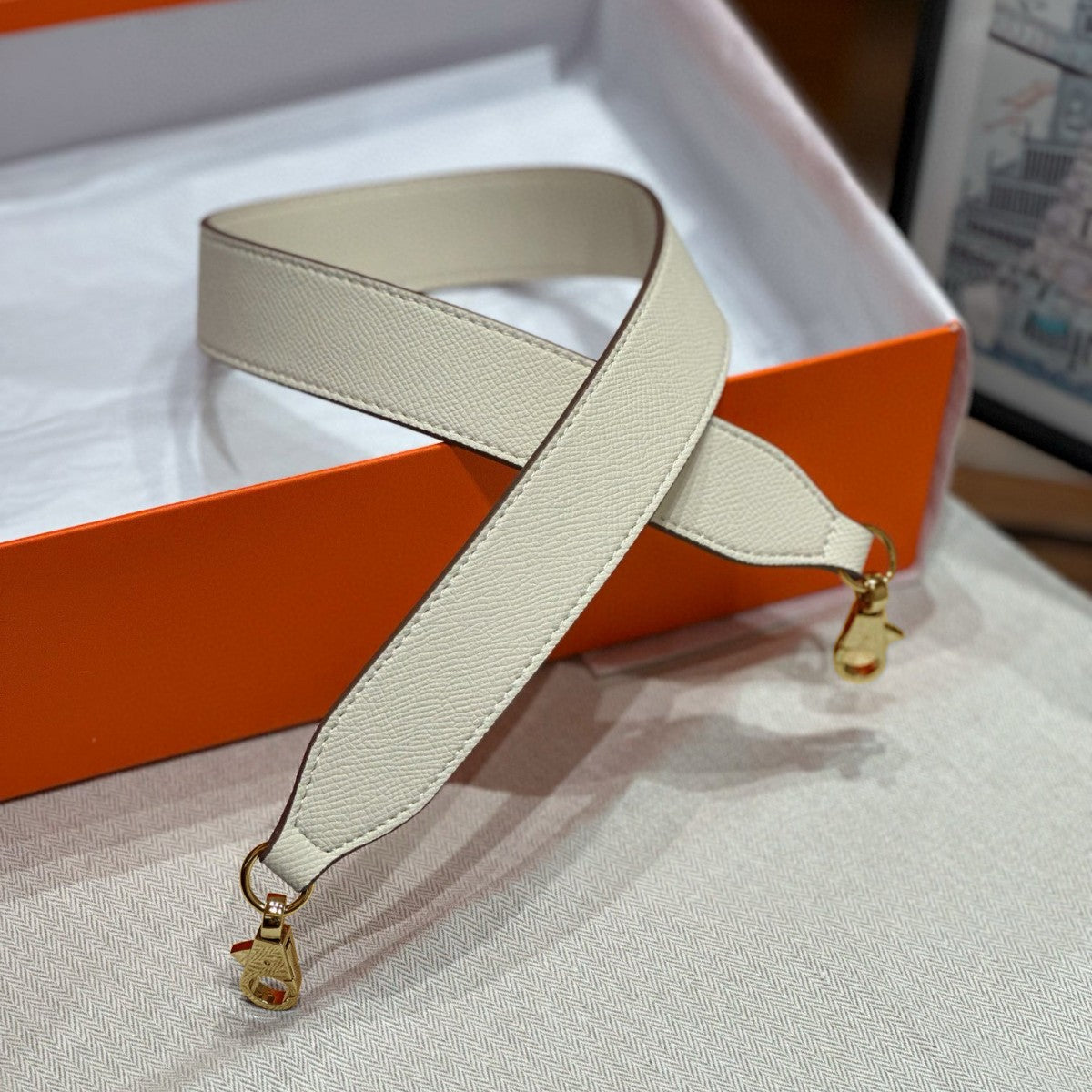Trendiesty Wide Leather Shoulder Strap