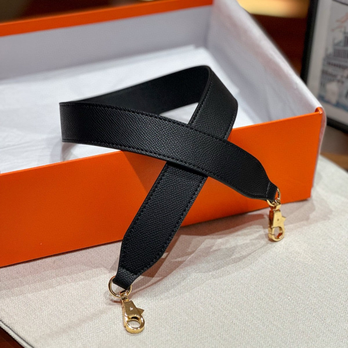 Trendiesty Wide Leather Shoulder Strap