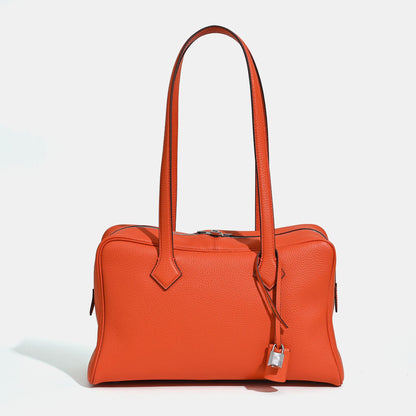 Victoria Style Classic Leather Shoulder Bag