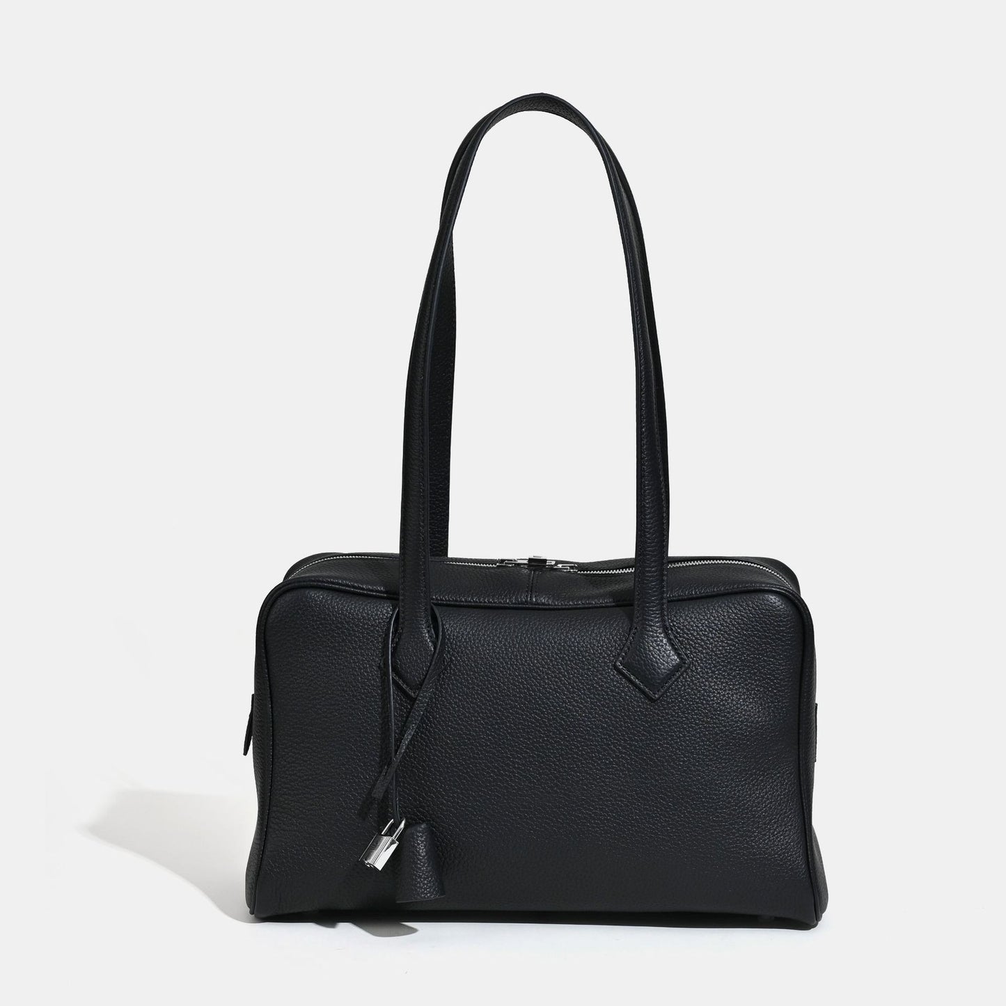 Victoria Style Classic Leather Shoulder Bag