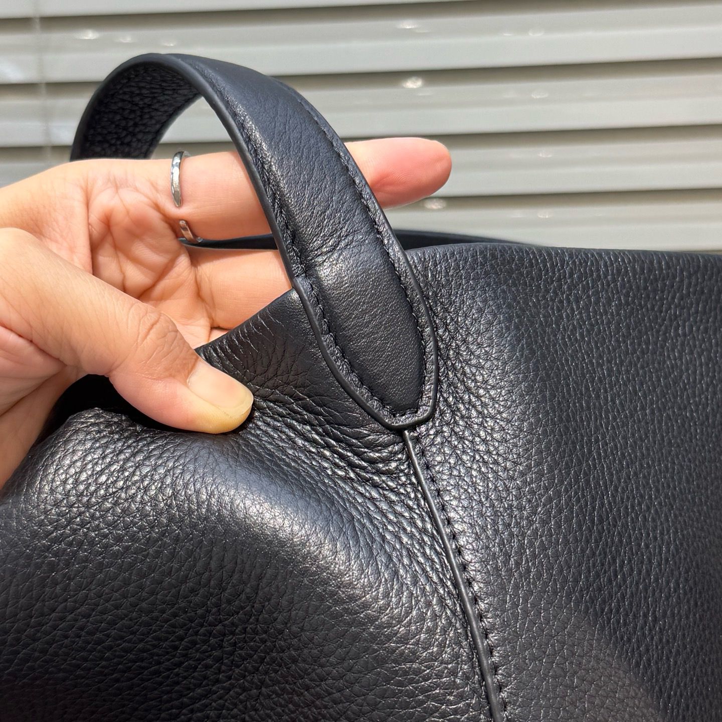 N/S Park Leather Tote Bag